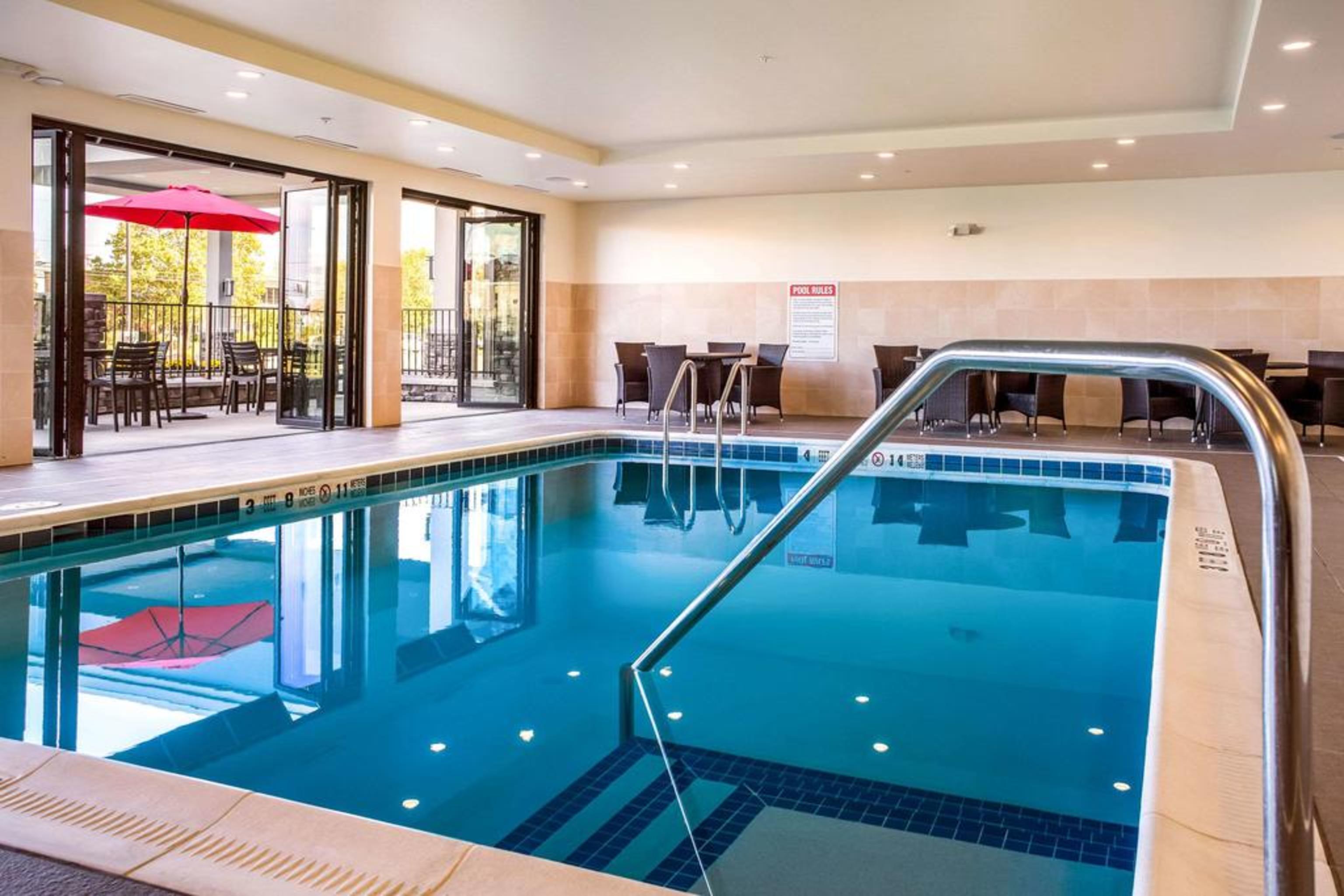 Comfort Inn & Suites Niagara Falls Blvd Usa Εξωτερικό φωτογραφία